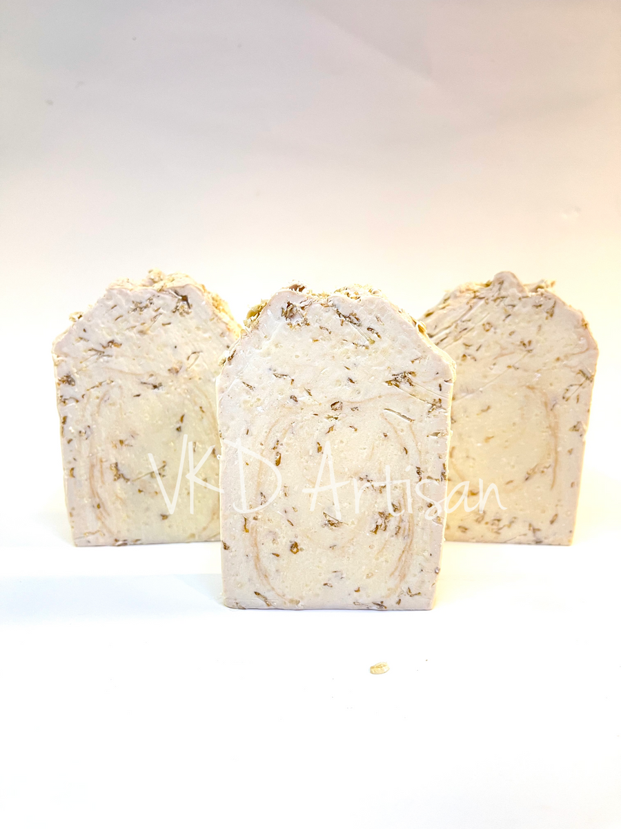 Oats N Honey Artisan Soap - Handmade Soap - Skin Soothing Oatmeal Soap