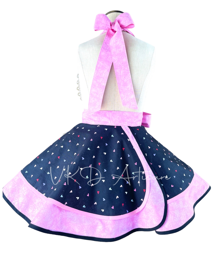 Valentine’s Day Pinup Apron -  Hearts Pinup Apron - Black and Pink Hearts Apron - Vintage Apron